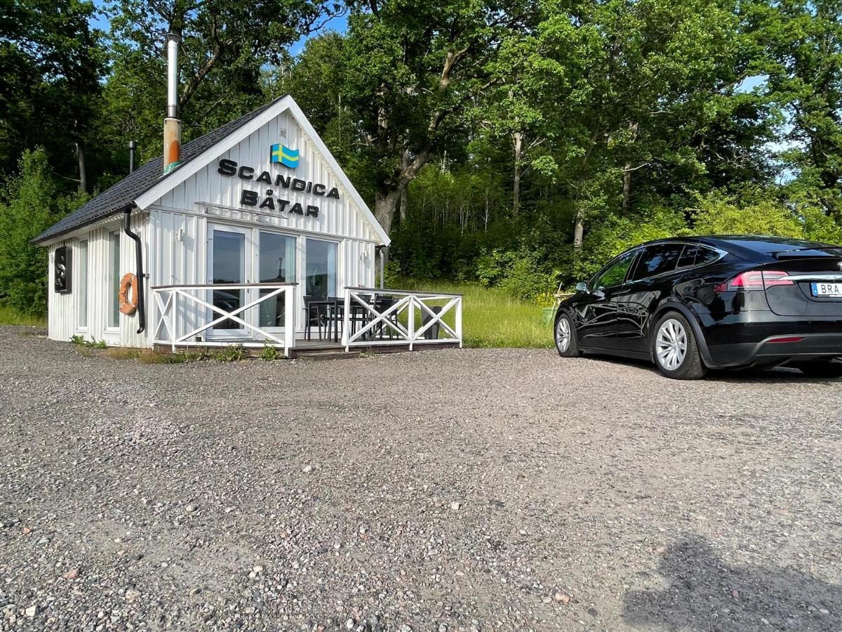 Vid Gekas Ullared Boende B&B エクステリア 写真