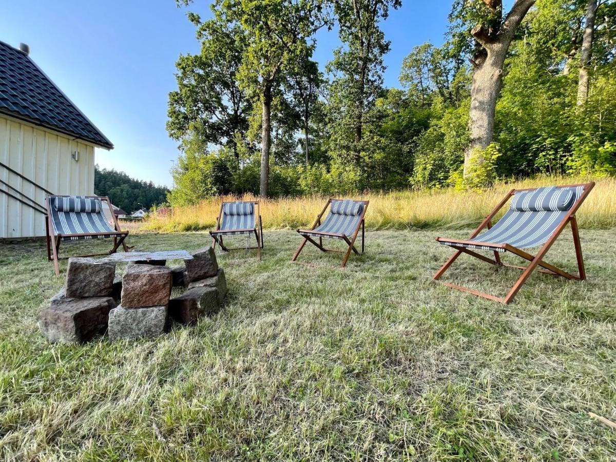 Vid Gekas Ullared Boende B&B エクステリア 写真