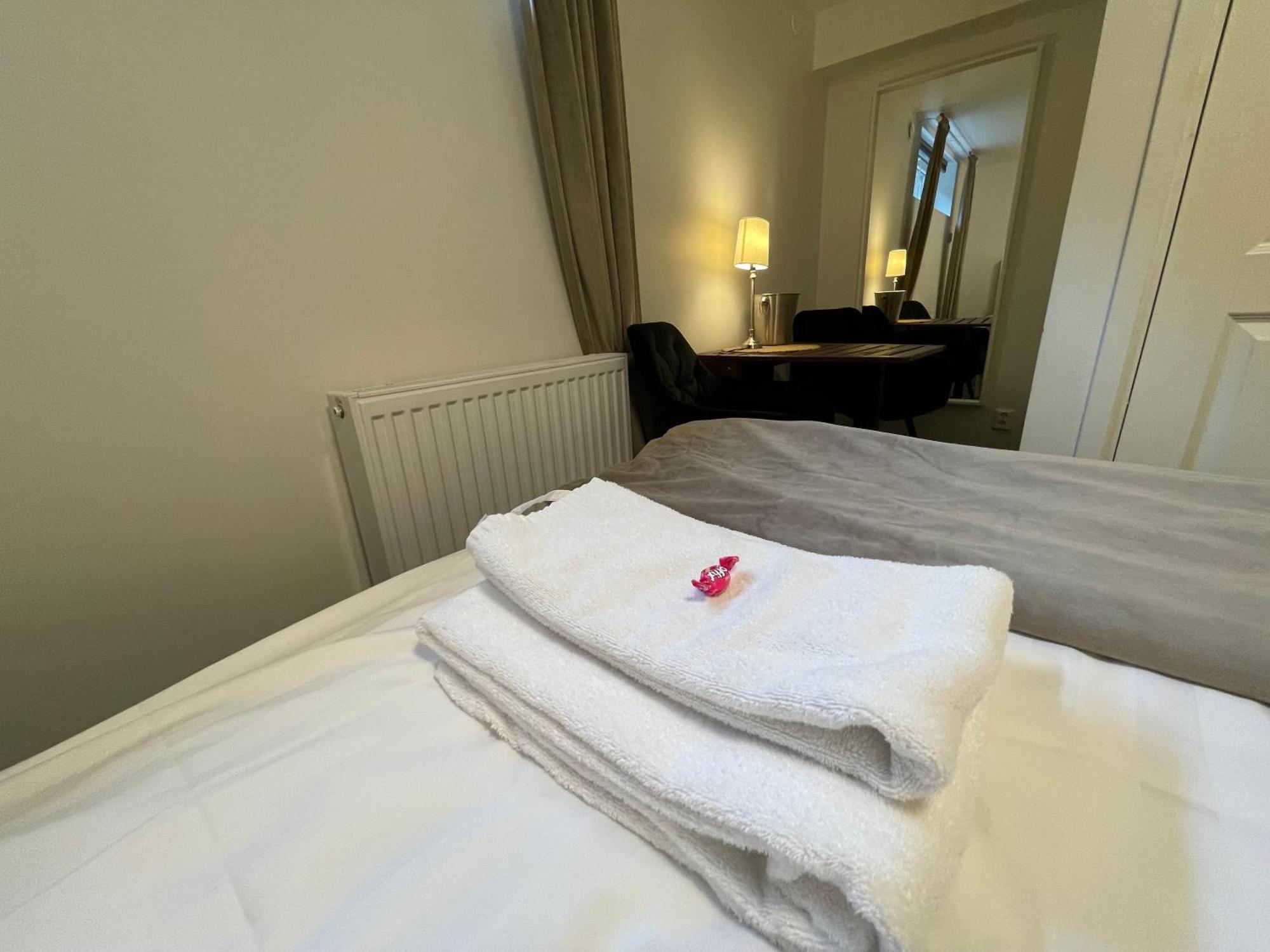 Vid Gekas Ullared Boende B&B エクステリア 写真