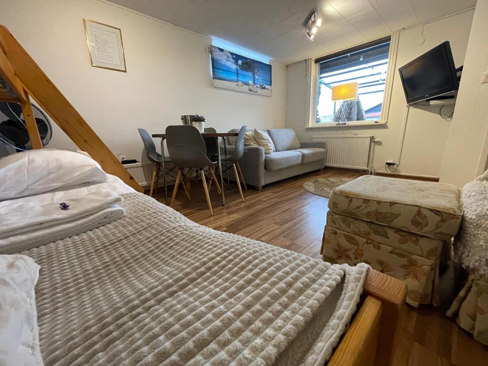 Vid Gekas Ullared Boende B&B エクステリア 写真