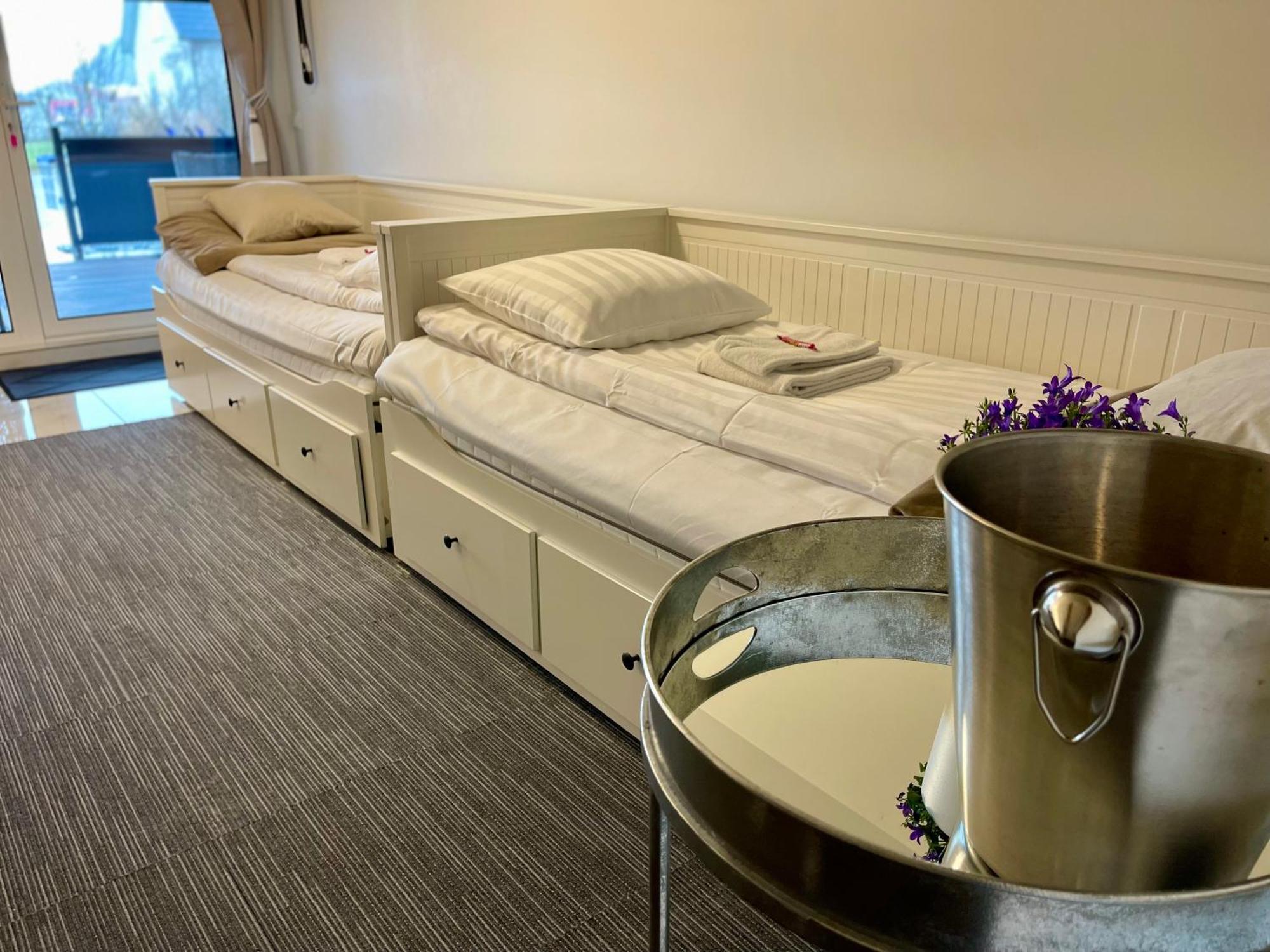 Vid Gekas Ullared Boende B&B エクステリア 写真